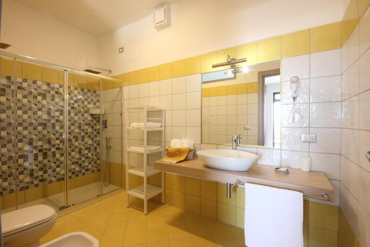 Country House Marj & Jo Resort Agropoli Bagian luar foto